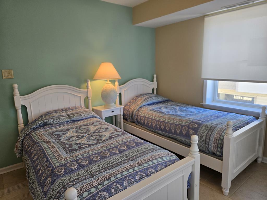 2305 Landis Avenue - Picture 
