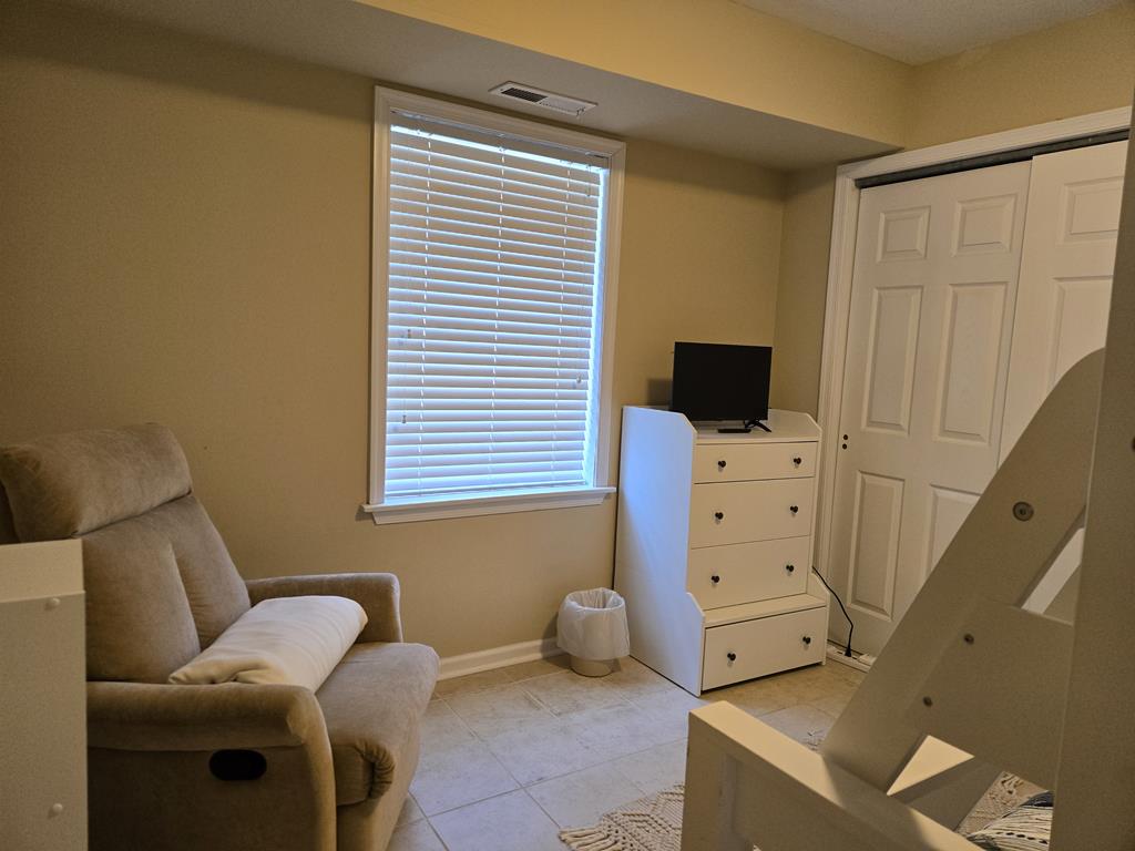 2305 Landis Avenue - Picture 