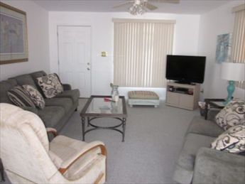 7301 Central Avenue - Picture 