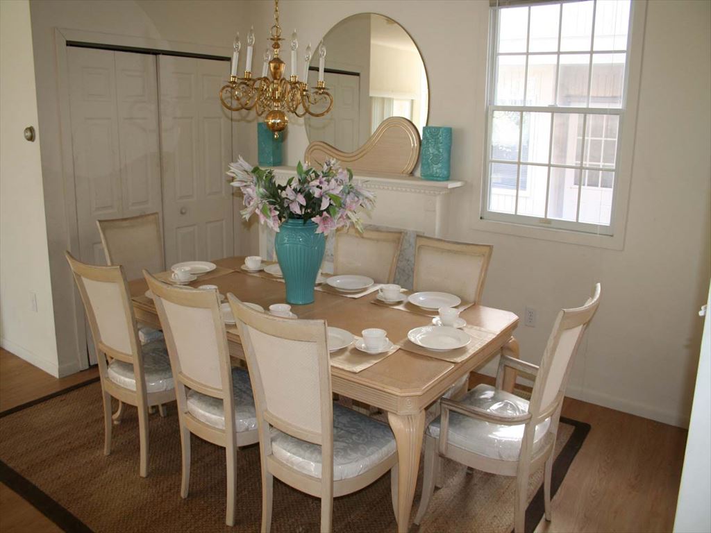 7904 Central Avenue - Picture 