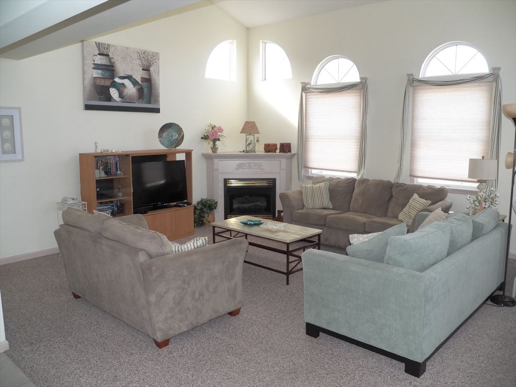 140 74th Street - Picture 