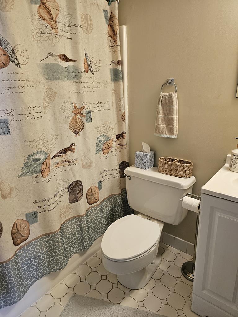 4400 Pleasure Avenue - Picture 