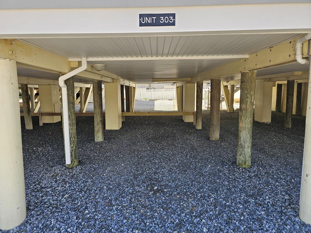 4400 Pleasure Avenue - Picture 