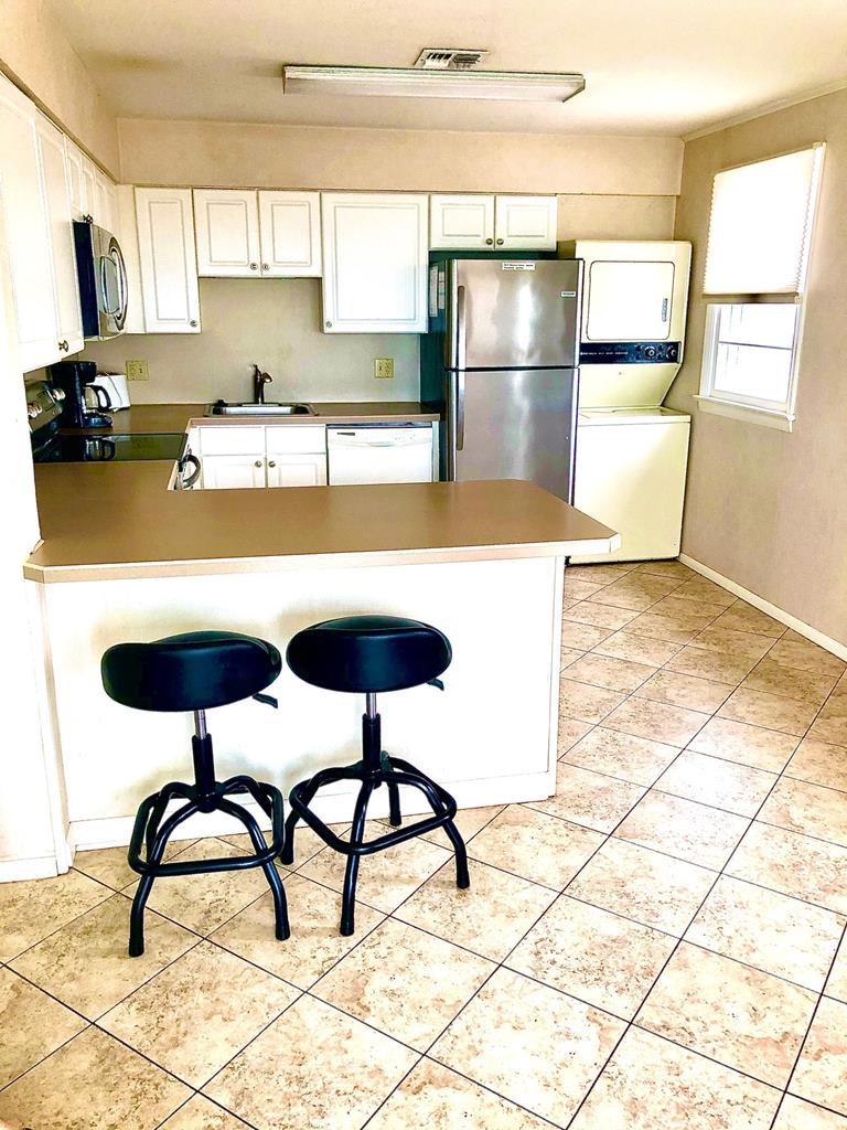 9300 Pleasure Avenue - Picture 