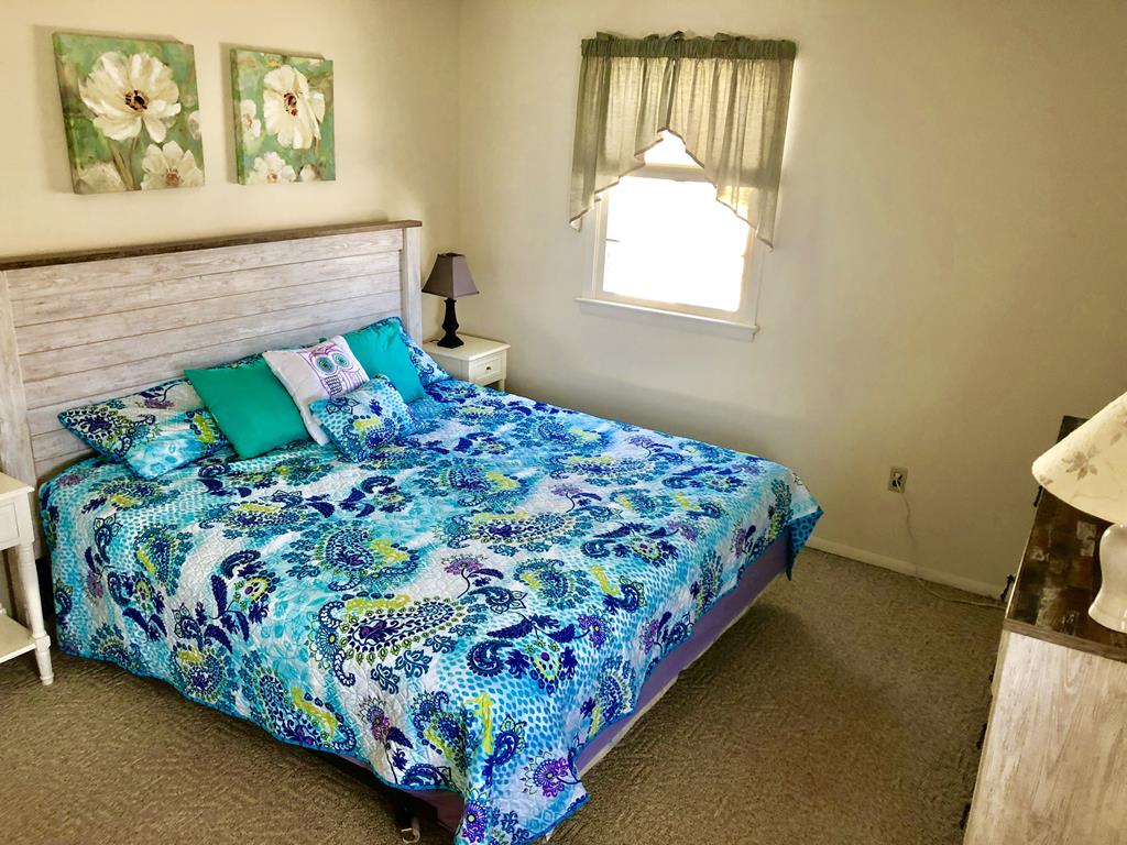 9300 Pleasure Avenue - Picture 