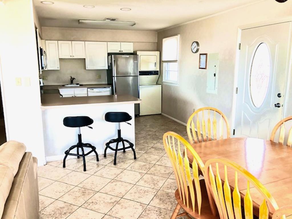 9300 Pleasure Avenue - Picture 