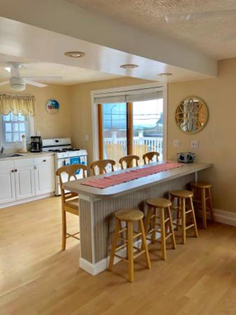 17 43rd Street - Picture 