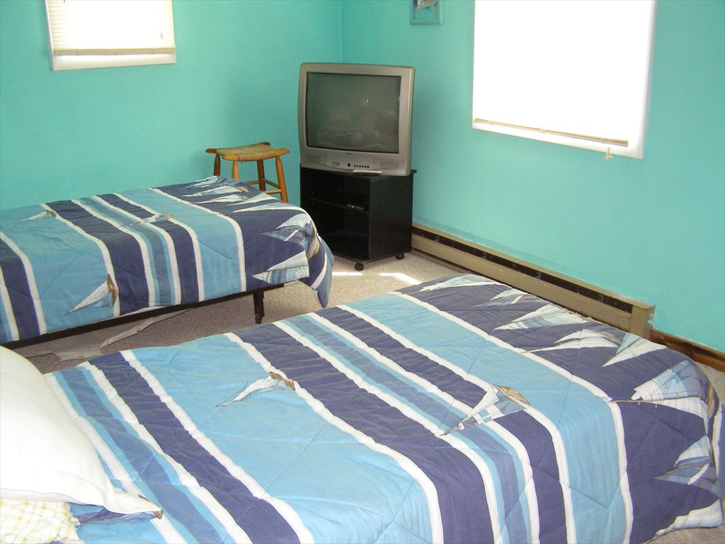 6605 Central Avenue. - Picture 