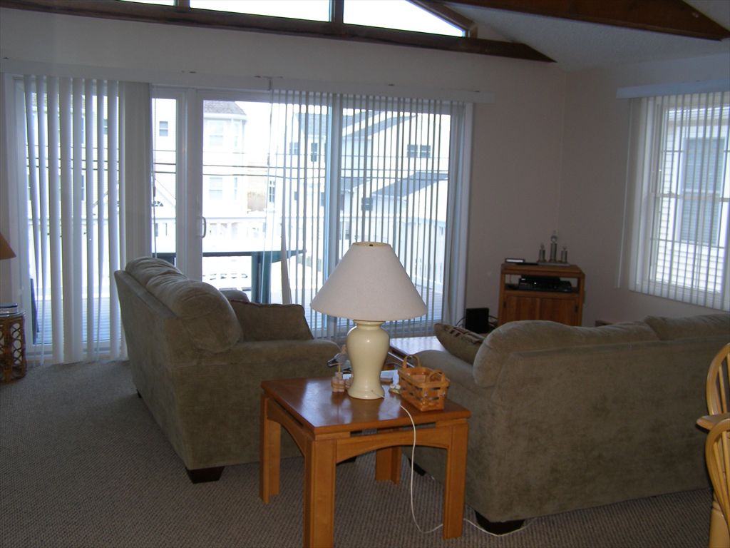 6605 Central Avenue. - Picture 