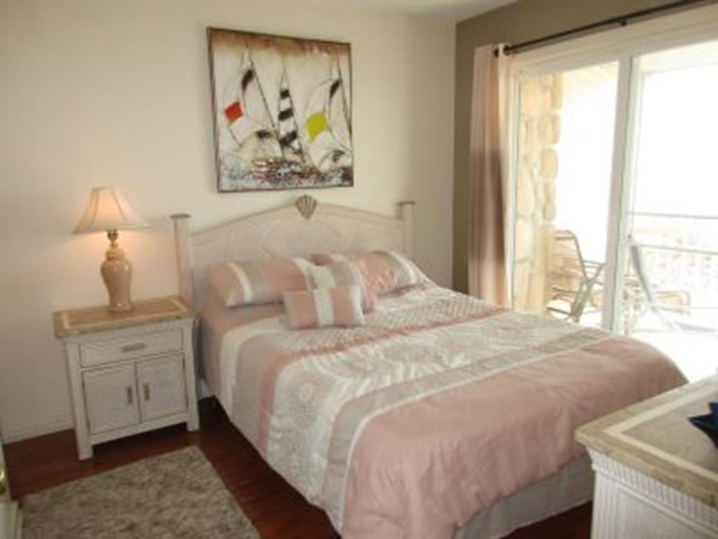 4400 Beach - Picture 
