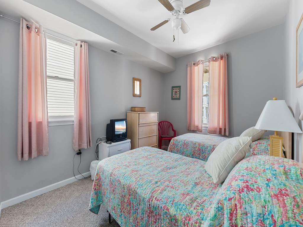 138 57th Street - Picture 