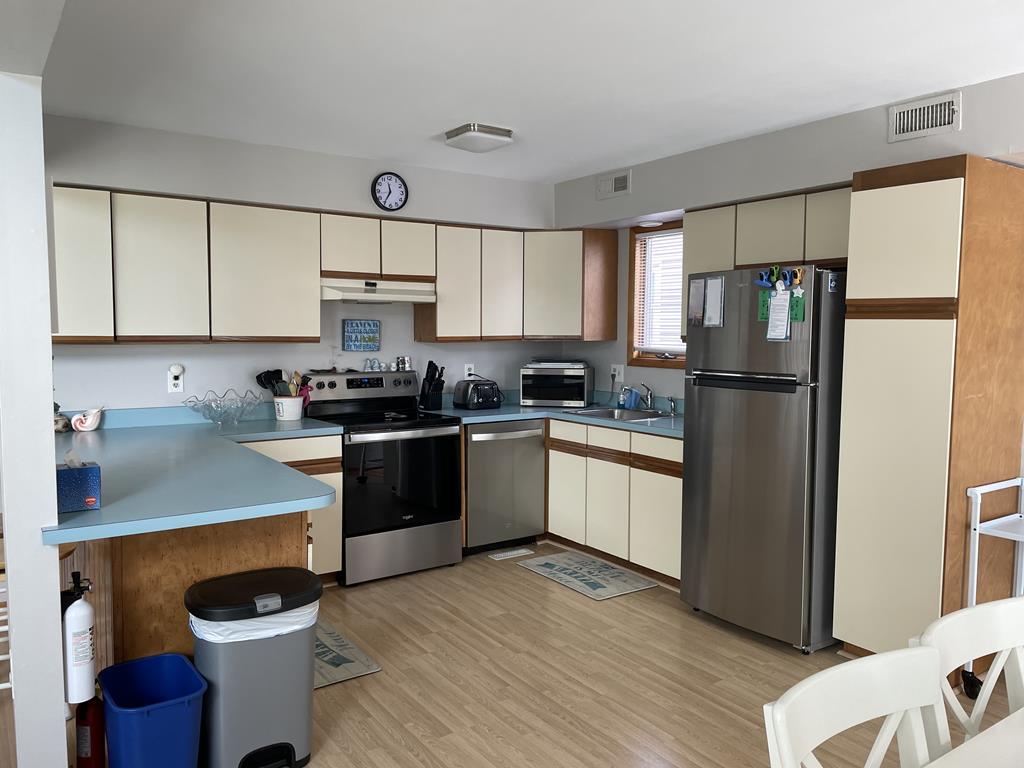 35 56th St - Picture 