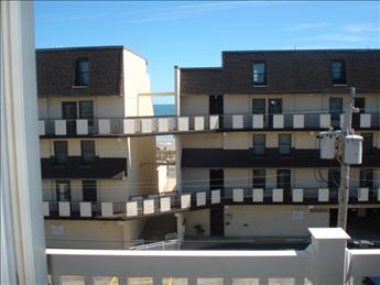 3900 Pleasure Avenue, Sea Isle City (Beach Block)