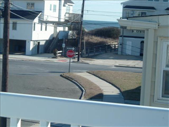 16 64th Street - Picture 