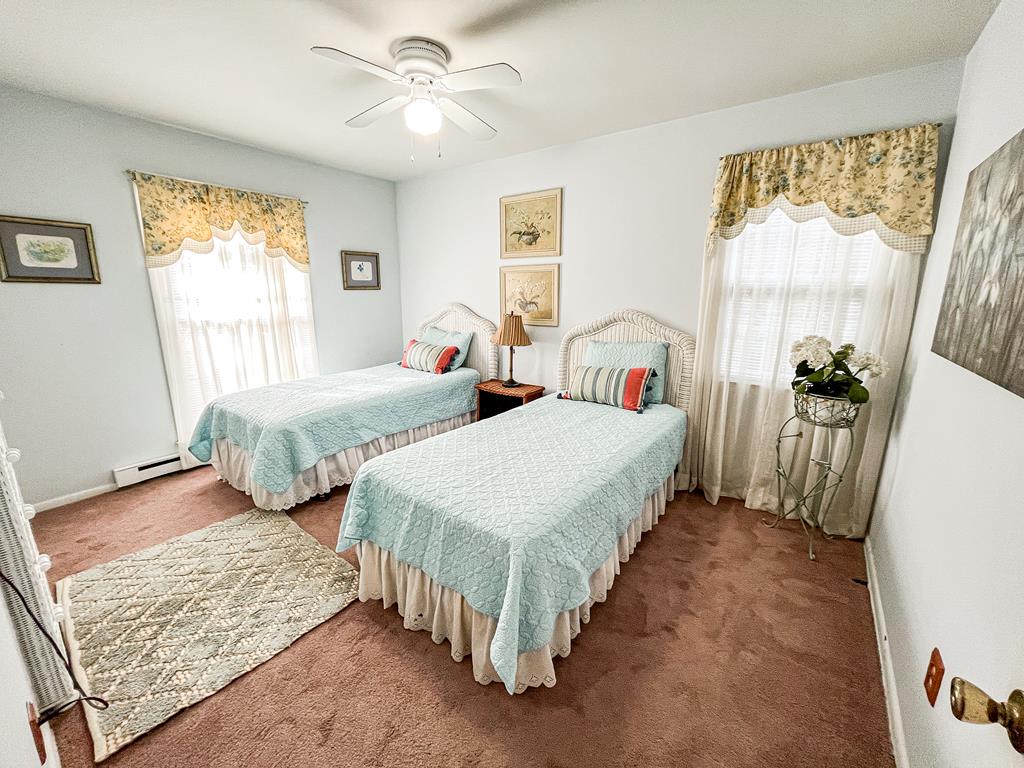 547 Sunset Blvd | Photo 16