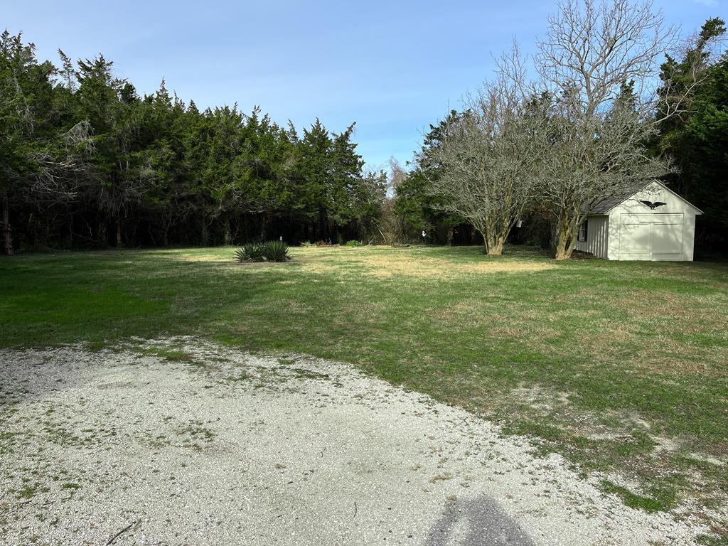 547 Sunset Blvd | Photo 26