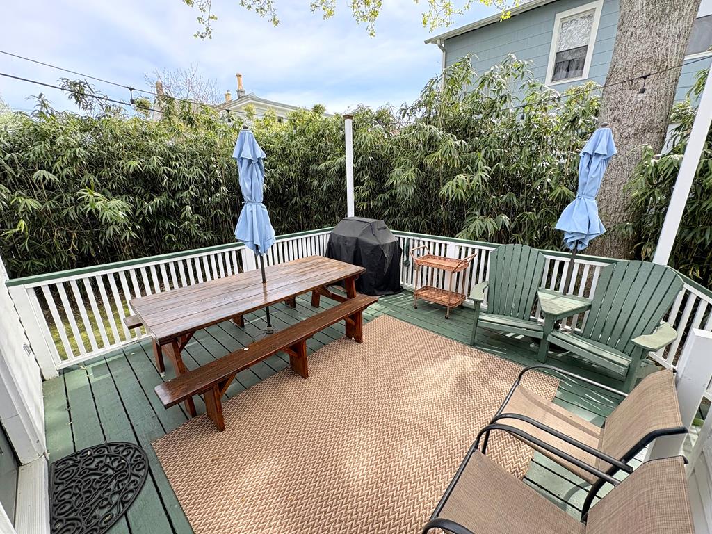 652 Hughes St | Photo 32