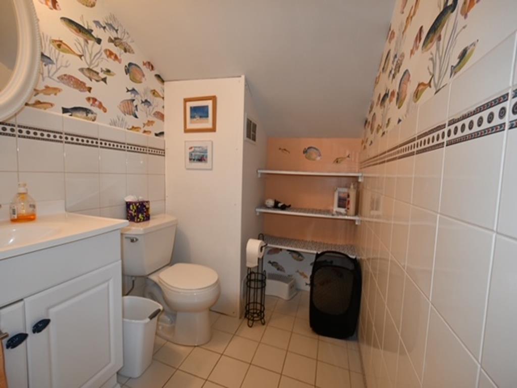 The Gathering Place, Close to Beach and Town | Photo 22