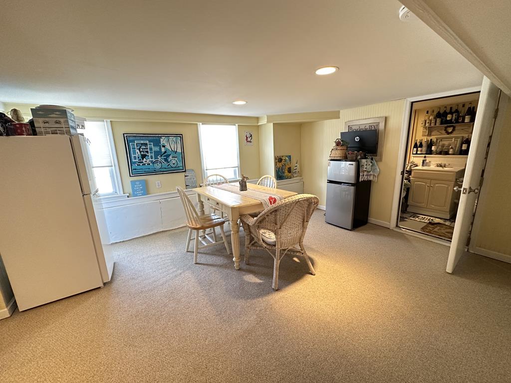 Seaside Splendor Close to The Beach | Photo 16