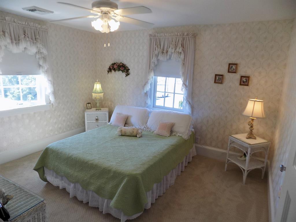 Clean , Comfy and Convenient!!! | Photo 15