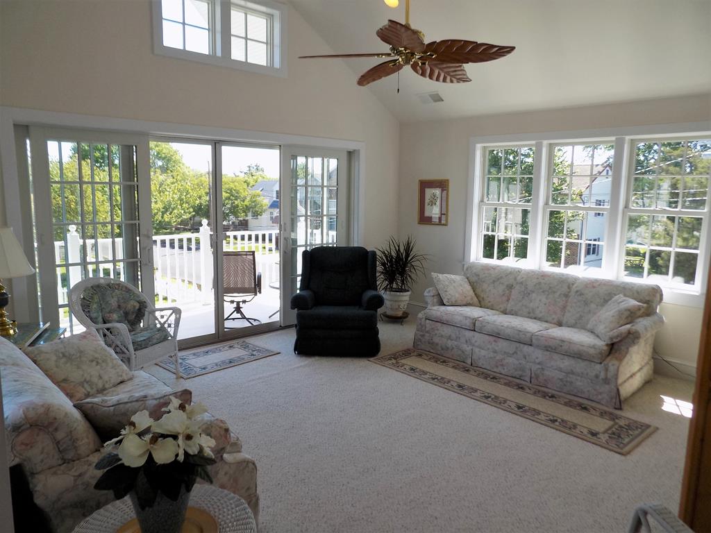 Clean , Comfy and Convenient!!! | Photo 5