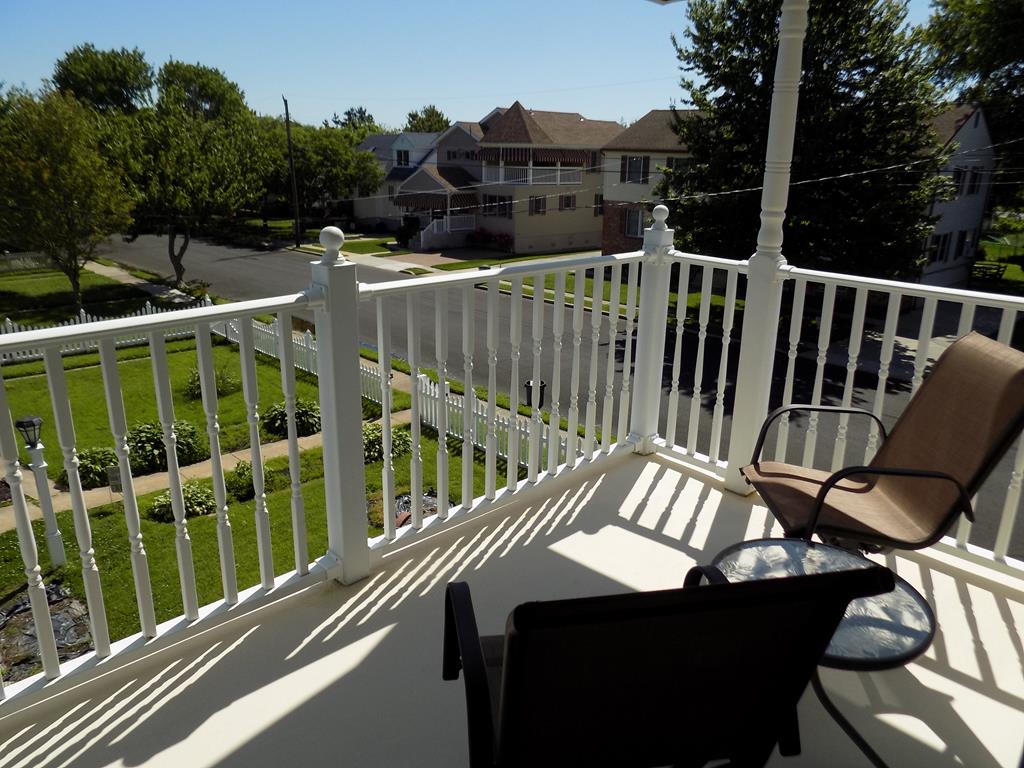 Clean , Comfy and Convenient!!! | Photo 7