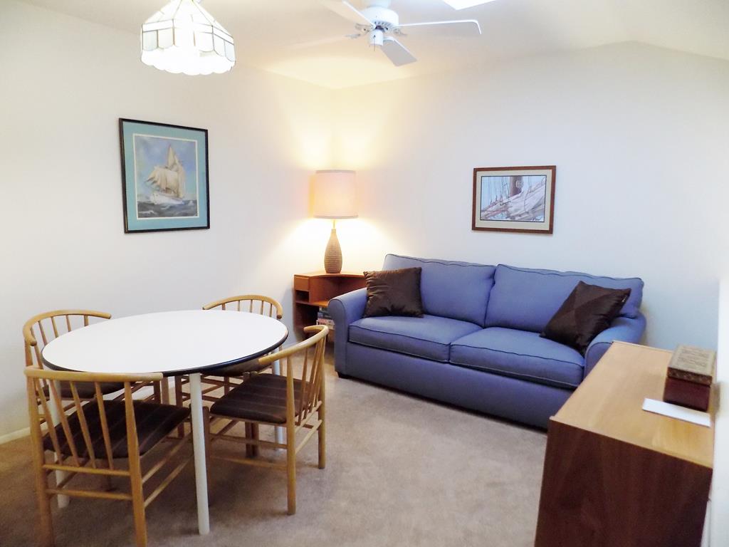 CUTE QUAD NEAR THE HARBOR | Photo 15