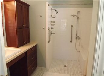 Comfortable Beach Home/Two Blocks from Beach | Photo 13