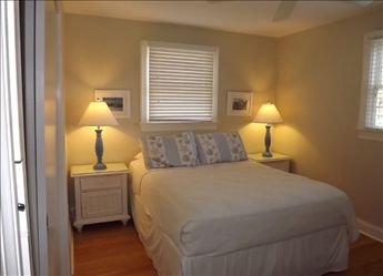 Comfortable Beach Home/Two Blocks from Beach | Photo 17