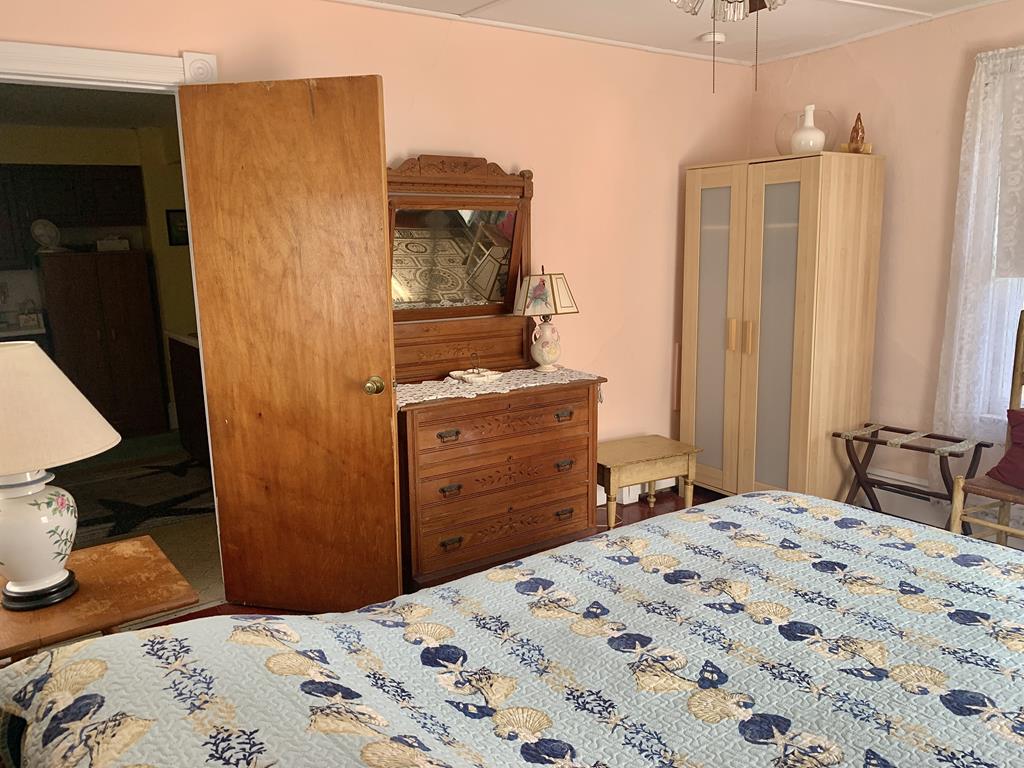 926 Washington st. | Photo 15