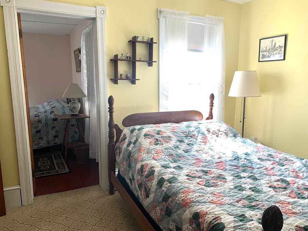 926 Washington st. | Photo 18