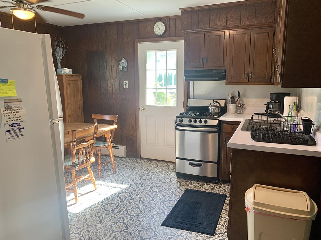 926 Washington st. | Photo 9