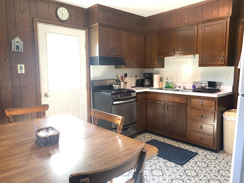 926 Washington st. | Photo 10