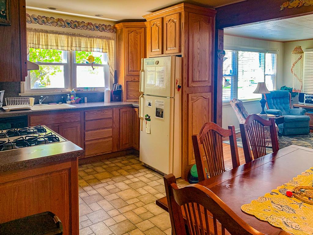 948 Sewell Avenue | Photo 10