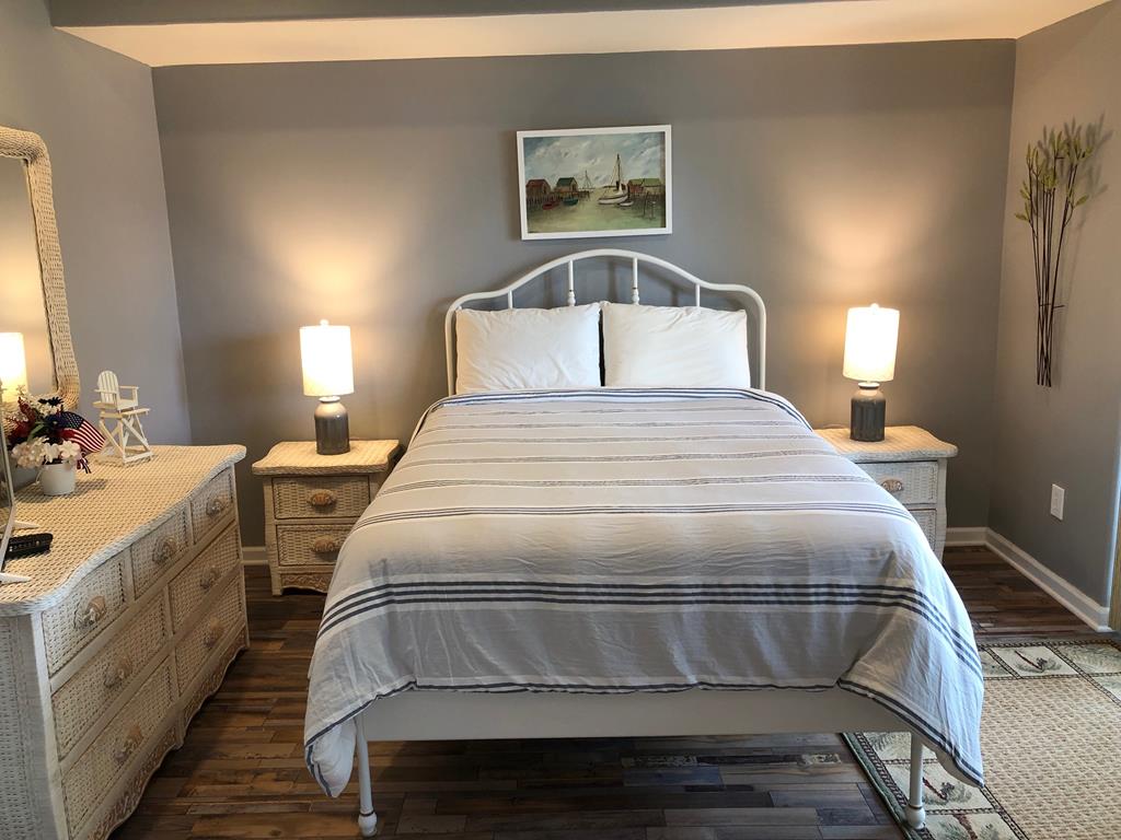 Fabulous Cape May Retreat with Pool | Photo 15