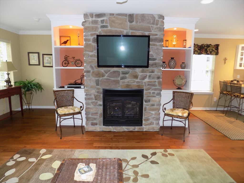 Fabulous Cape May Retreat with Pool | Photo 10