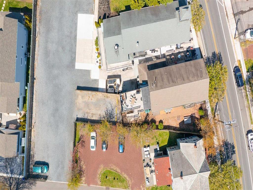 The Sailors Bunk | Photo 31