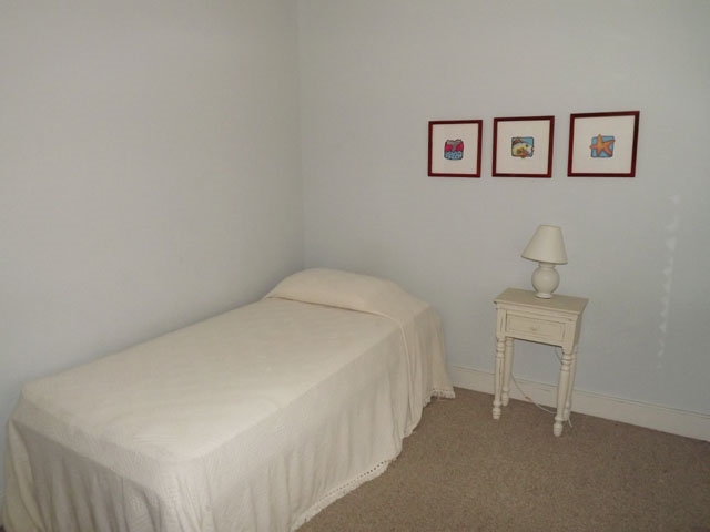 511 Hughes | Photo 10