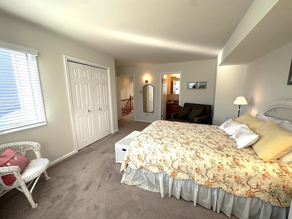 803 St. James Place | Photo 16