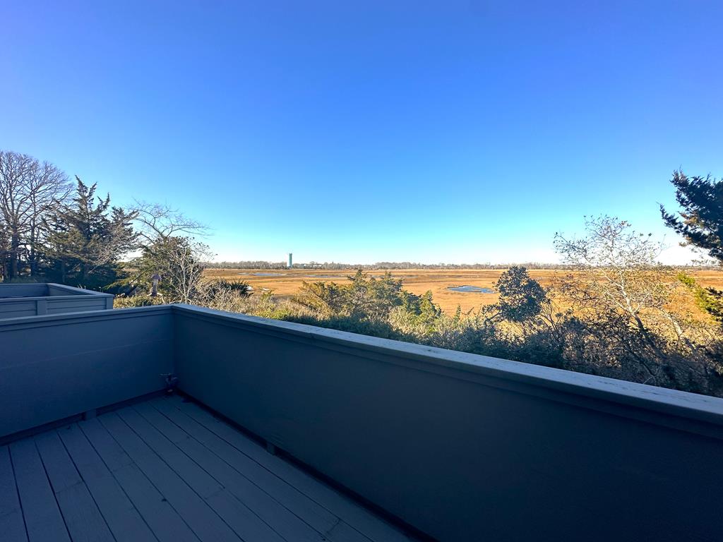 803 St. James Place | Photo 31