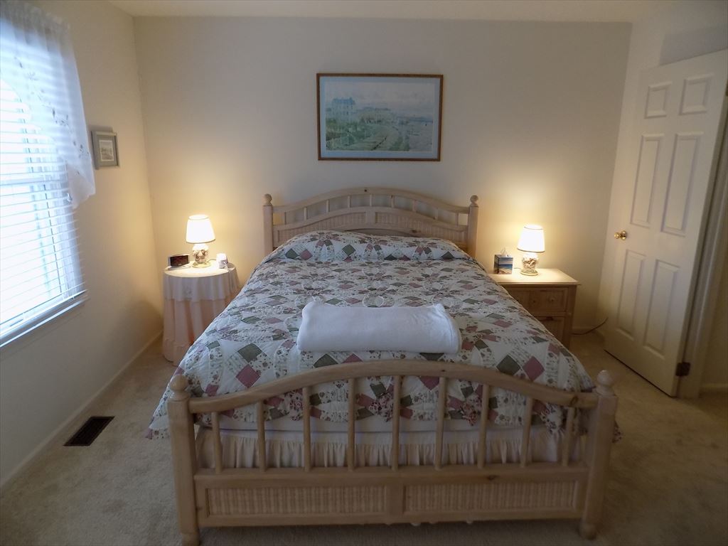 CONDO WITH POOL | Photo 16