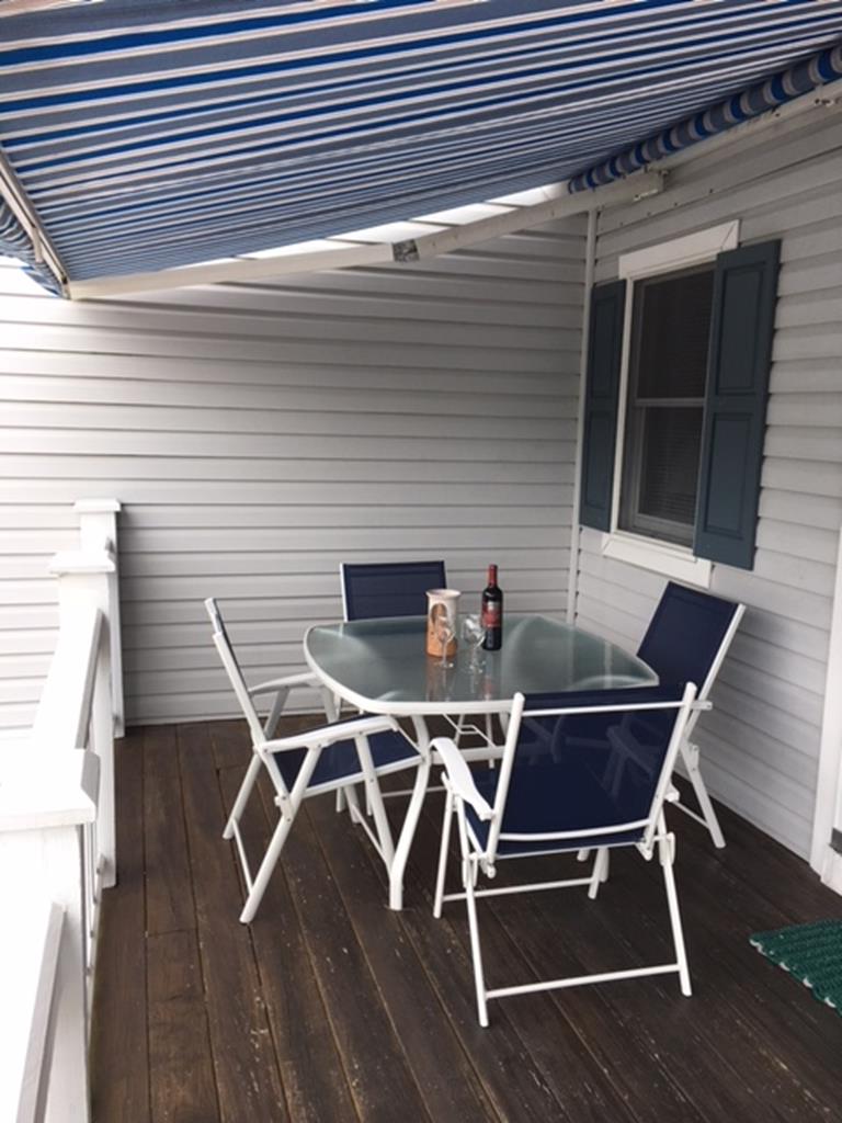 CONDO WITH POOL | Photo 7