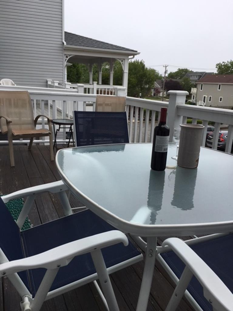 CONDO WITH POOL | Photo 8