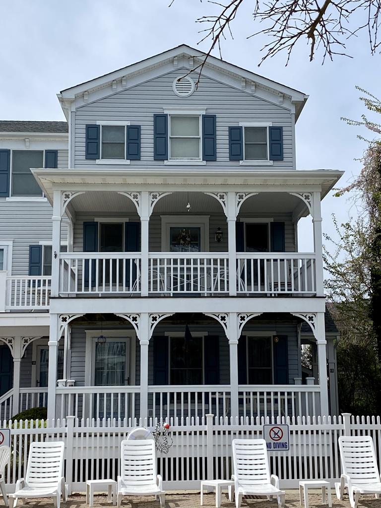 Garden Condo with Pool | Photo 3