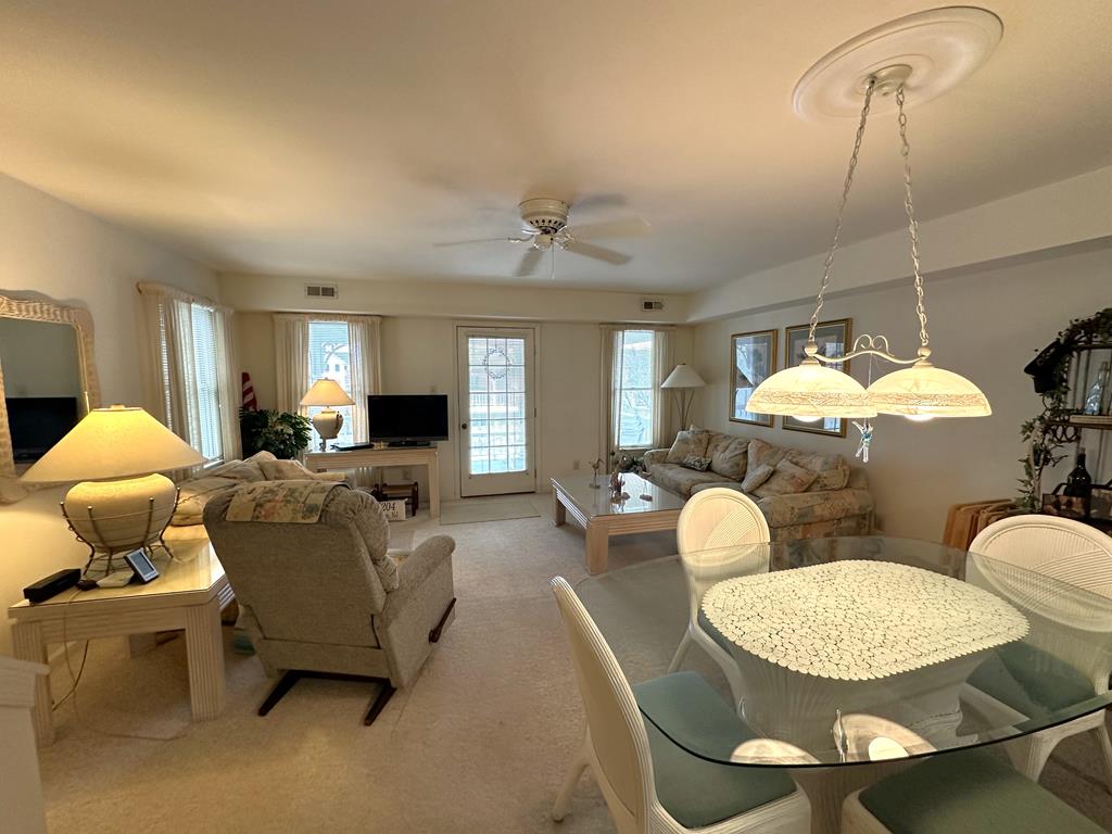 Garden Condo with Pool | Photo 10