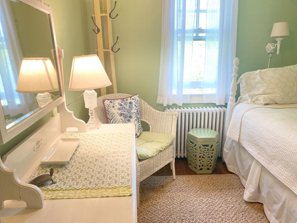 637 Seagrove | Photo 29