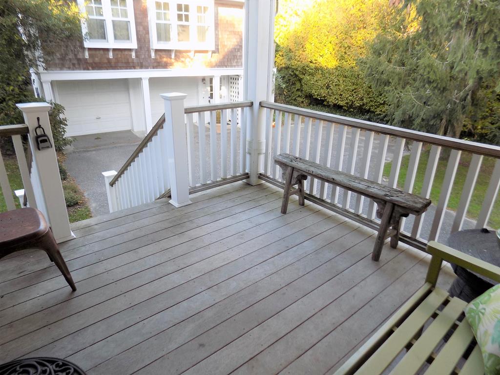 637 Seagrove | Photo 35