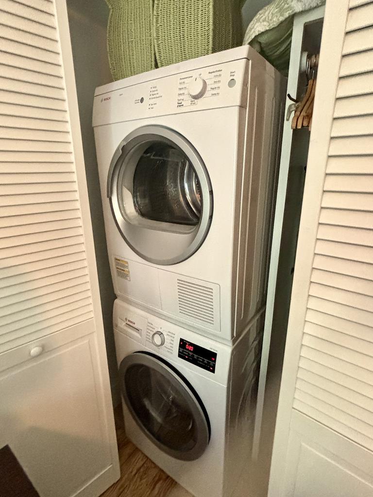 639 Seagrove | Photo 20