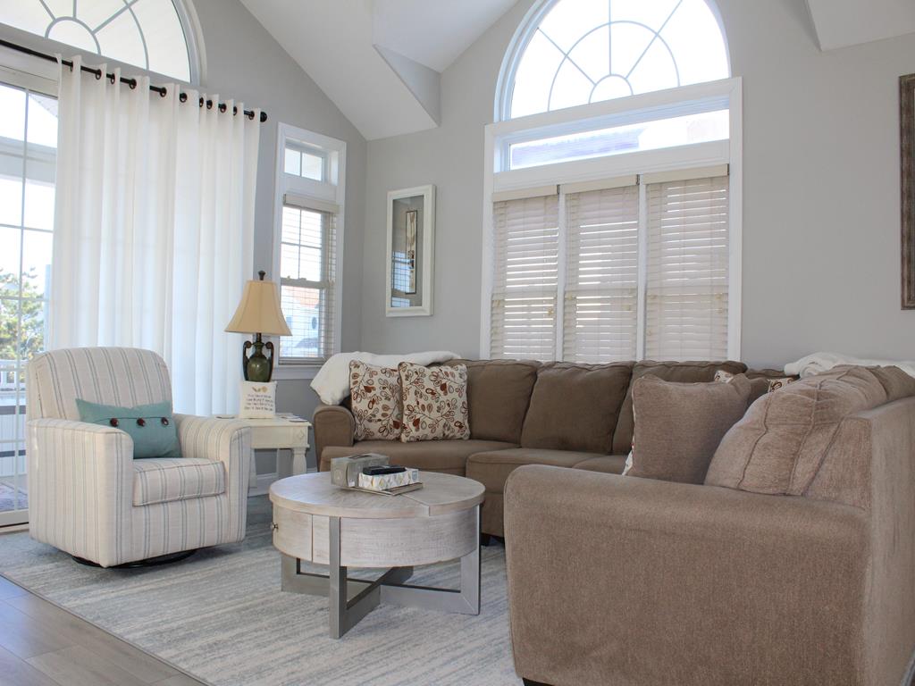 7400 Pleasure Avenue, Sea Isle City (Beach Block)