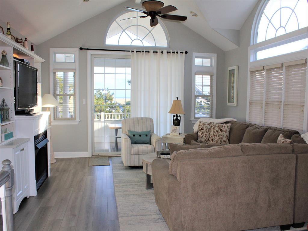 7400 Pleasure Avenue, Sea Isle City (Beach Block)